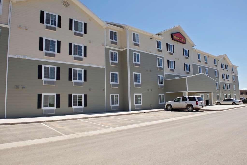 Woodspring Suites Williston Exterior photo