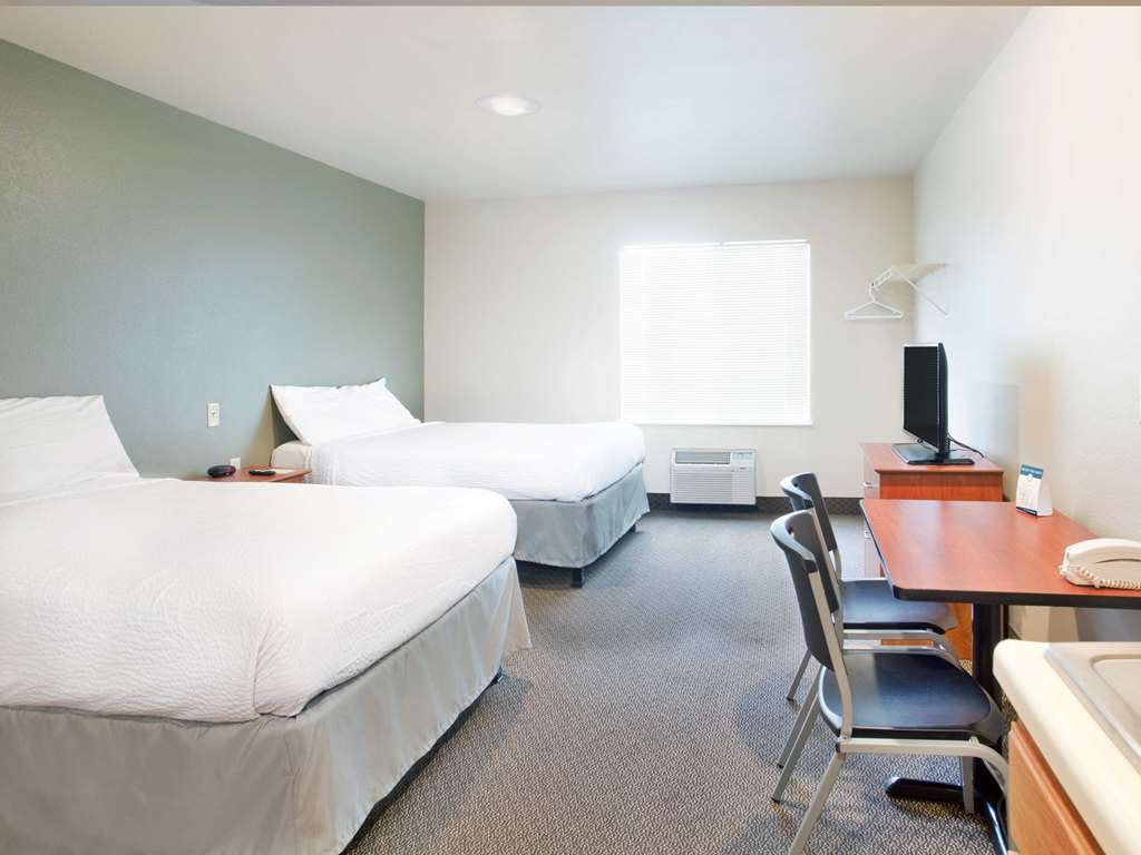 Woodspring Suites Williston Room photo